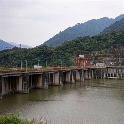 china global mega projects are falling apart